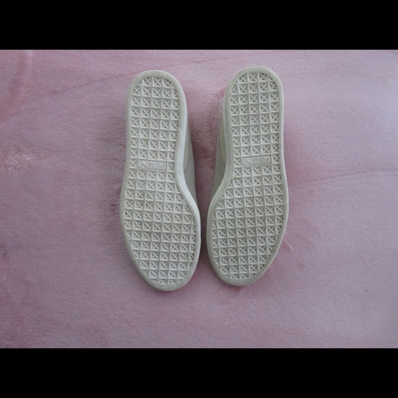 Puma low-top sneakers BRAND NEW - Picture 3 of 3